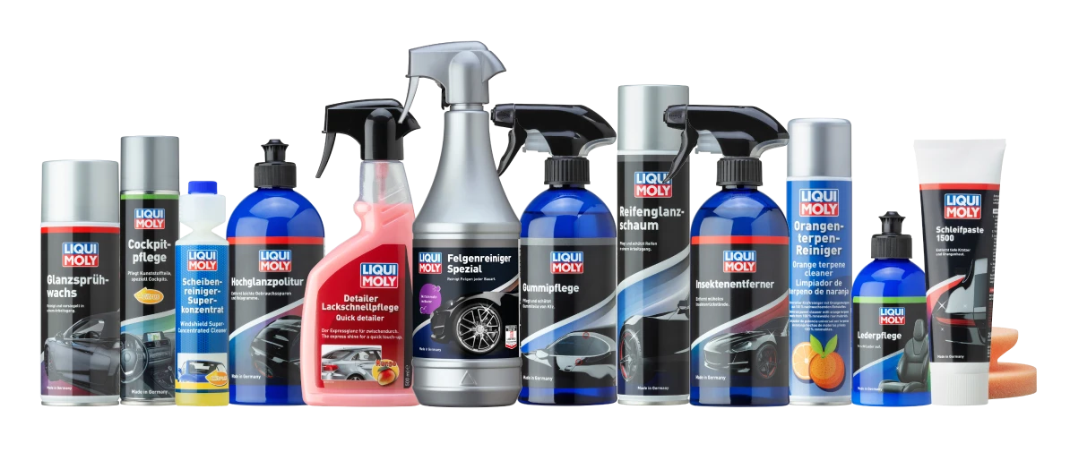 Produktreihe Liqui Moly Autopflege: Sprays, Reiniger und Polituren in Flaschen und Dosen nebeneinander.